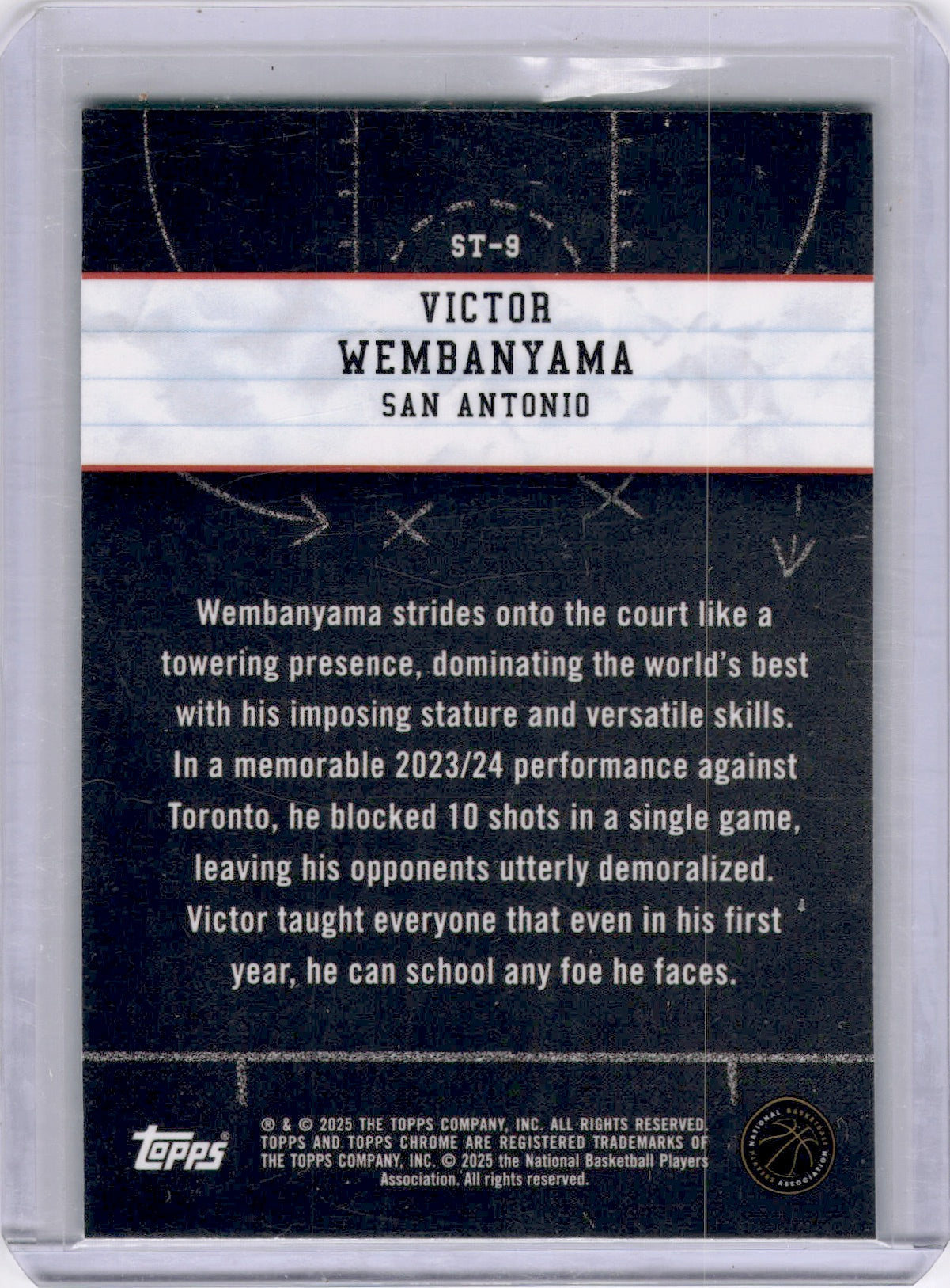 Victor Wembanyama 2024-25 Topps Chrome Show & Tell Green