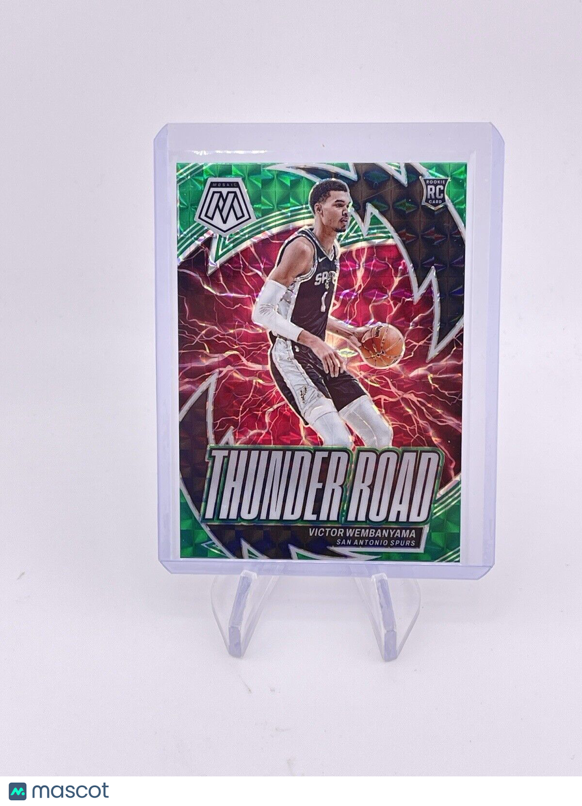 Victor Wembanyama 2023 Mosaic Prizm Green Thunder Road Rookie Prizm RC