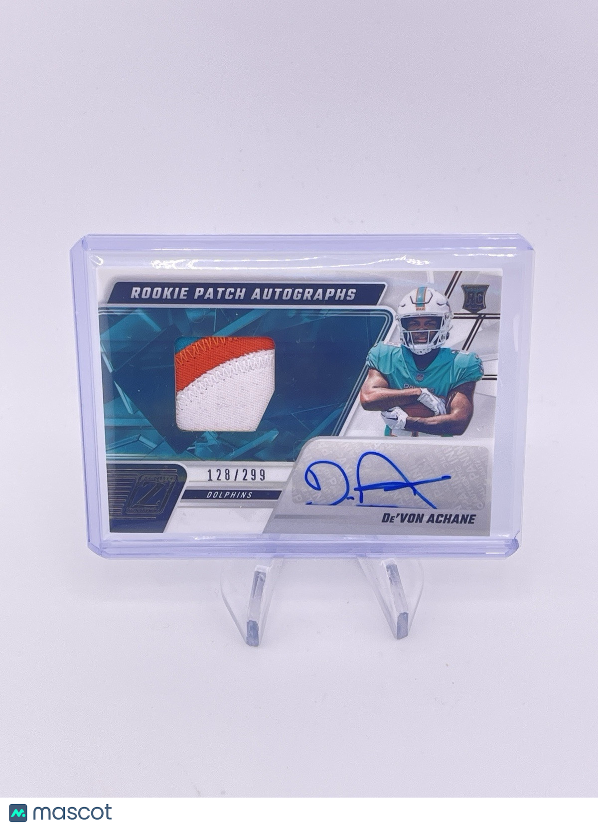 DeVon Achane RPA 2023 Zenith /299 Auto Autograph Rookie RC Signature