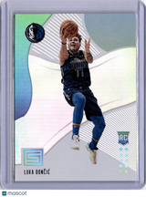Luka Dončić 2018-19 Panini Status Rookie RC Mavericks Lakers