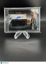 Victor Wembanyama 2024 Topps 3 RC Rookie Relics Autographs Auto RPA 38/49 Spurs