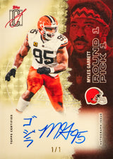 2025 Topps Signature Class Football Hobby Box