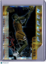 Scottie Pippen 1996-97 Bowman's Best Cuts #BC10 Atomic Refractor Bulls